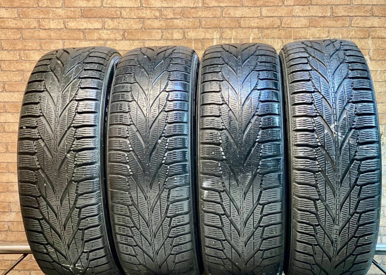 Nokian Tyres Hakkapeliitta R2 SUV 225/65 R17