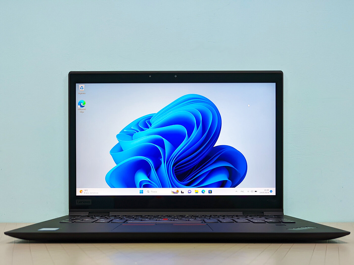 Ноутбук 2 в 1 Lenovo ThinkPad X1 Yoga gen 3 14" Сенсорный IPS FHD, i7-8650U, 16ГБ, 512ГБ SSD, Win 11 pro