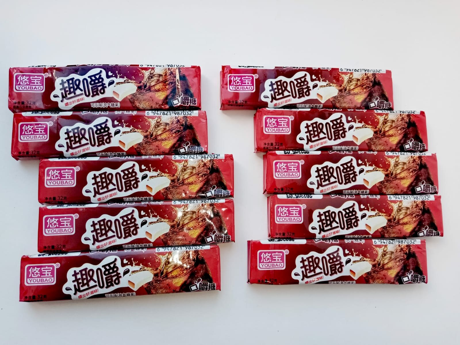 Жевательные конфеты Youbao со вкусом колы 10шт + стикер в подарок