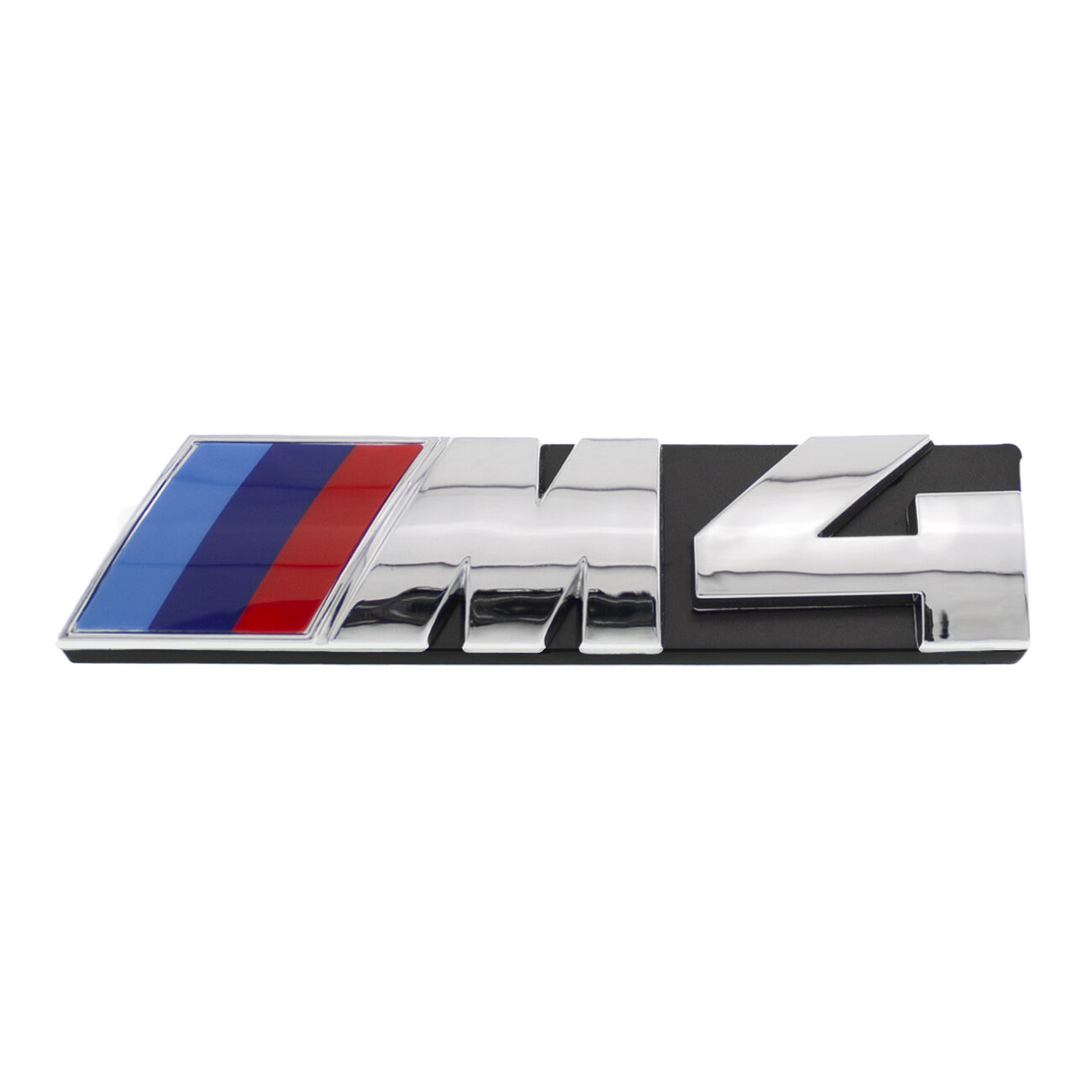 Эмблема на решетку M4 для BMW (хром)