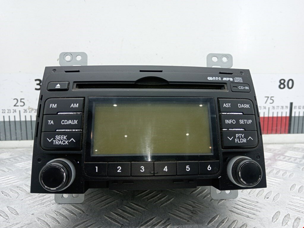 Магнитола Hyundai i30 1
