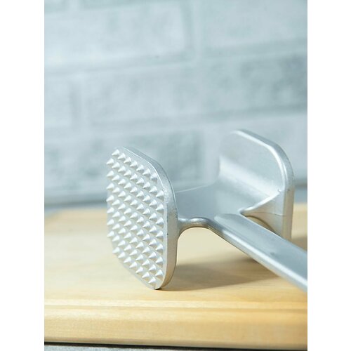 Молоток для отбивания мяса 6722см 594₽