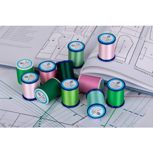 Швейные нитки (полиэстер) GFST 50 'SumikoThread' 200 м 219 я цвет №015 т. бордовый