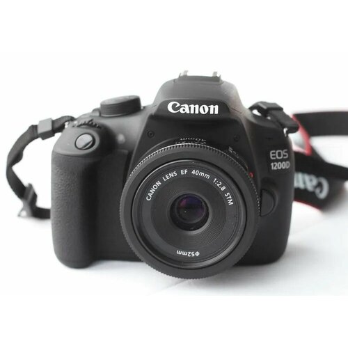 Зеркальный фотоаппарат Canon EOS 1200D kit 18-55 45439₽