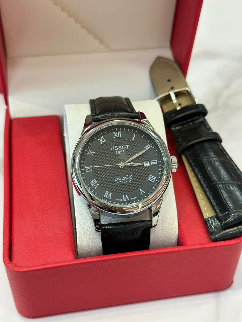 Наручные часы