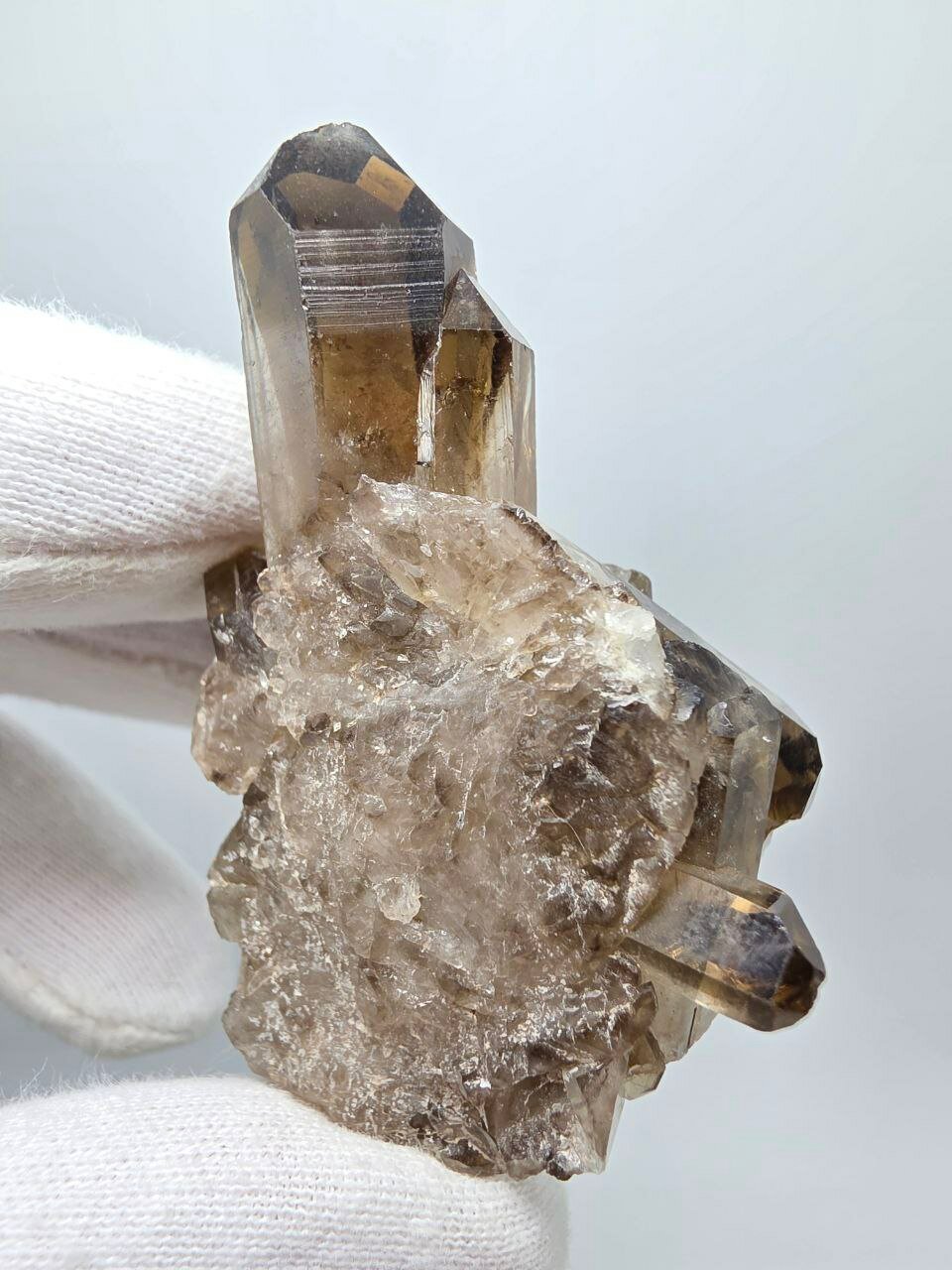 Щётка кристаллов дымчатого кварца 56 мм, 39 г