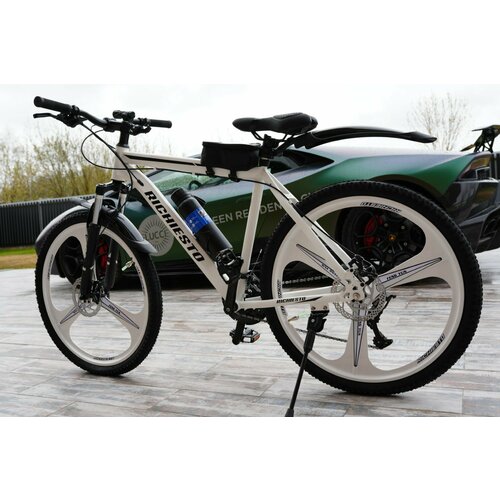 Велосипед RICHIESTO 26 на литых дисках ТРИ луча Горный Спортивный Унисекс белый матовый 26900₽