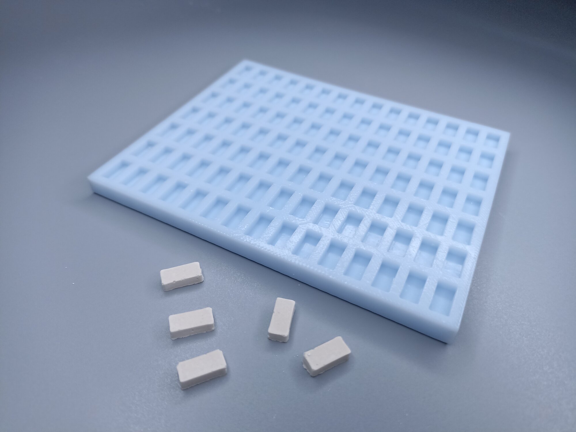 Силиконовая форма для мини кирпичиков строймини масштаб 1:24, 100 шт, миниатюра, макет, диорама