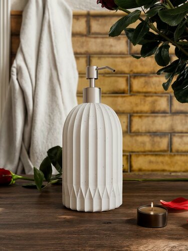 Изображение товара Дозатор для жидкого мыла, моющего средства в ванную и кухню San Marino белый глянцевый.