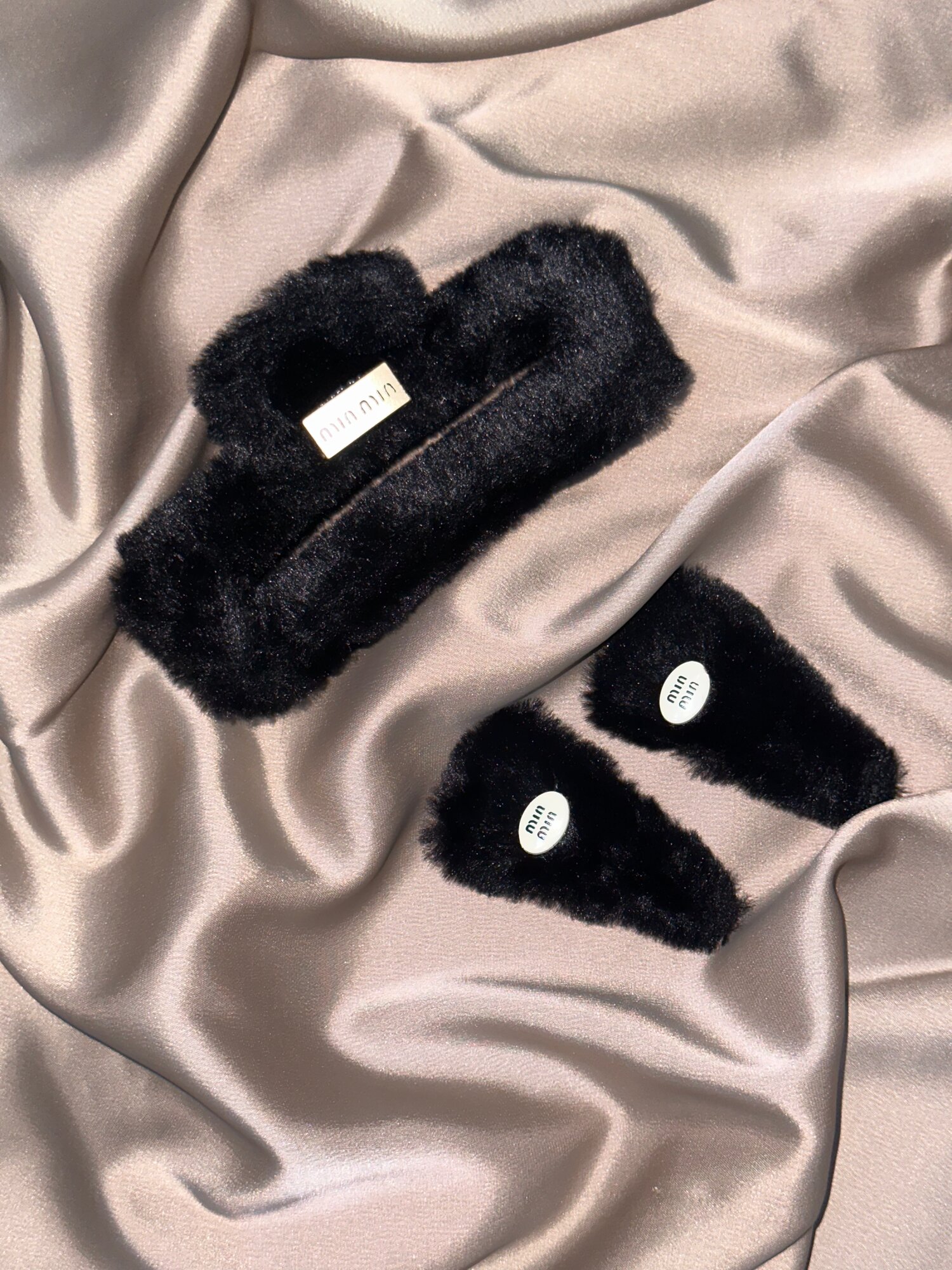 Набор необычных заколок 3в1 для волос , MIO MIO, цвет черный , тренд зима 2025