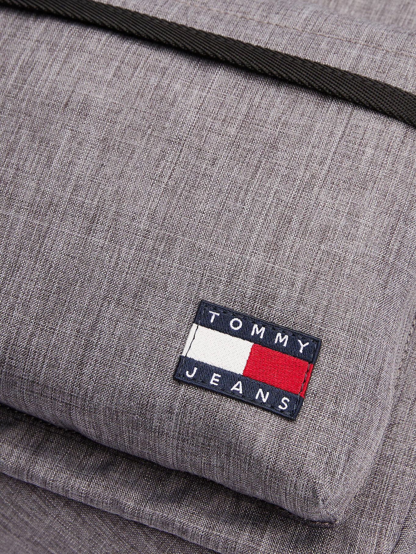 Сумка-рюкзак Tommy Jeans, фактура гладкая, серый — фото 1