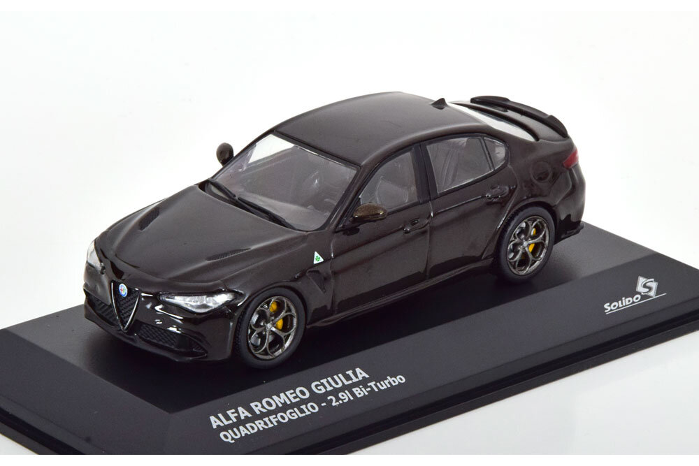 Модель коллекционная SOLIDO Alfa romeo giulia quadrofoglio black