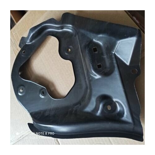 Кронштейн крепления фонаря правый (61621-02071) Toyota