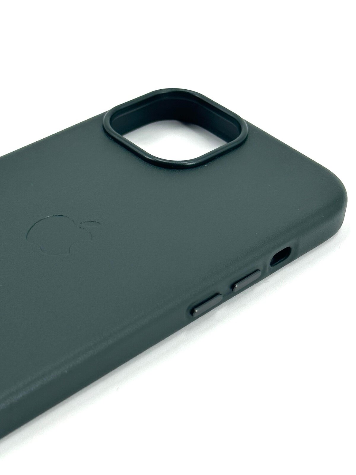 Кожаный чехол для iPhone 15 Magsafe с анимацией зеленый — фото 1