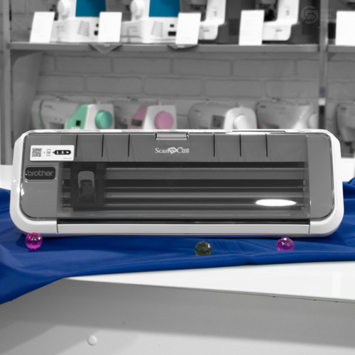 Раскройный плоттер Brother CM300 ScanNCut уценка m1806 витринный экземпляр 45990₽