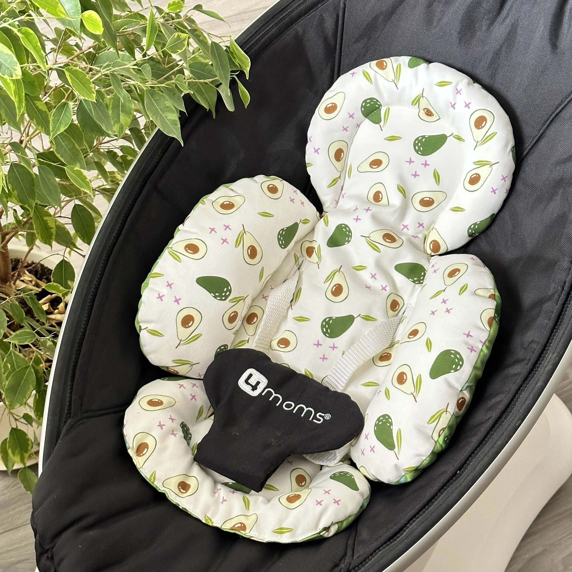 Сменный вкладыш для для кресла качалки шезлонга Мамару 4moms mamaroo Авокадо