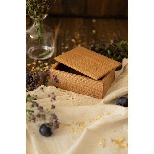 Шкатулка светлая деревянная из массива дуба 145х100х55 мм