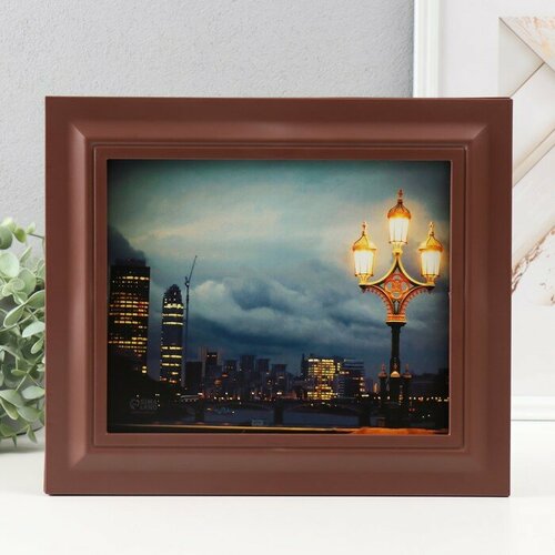 Ключница закрытая Фонарь 265х315 см Орех 758₽