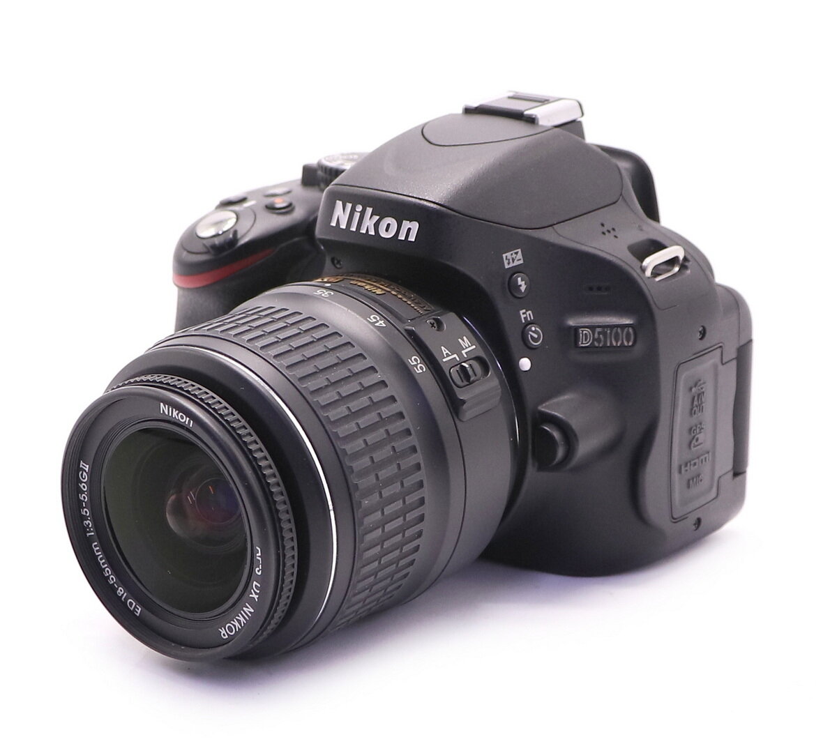 Nikon D5100 kit (пробег 3500 кадров)