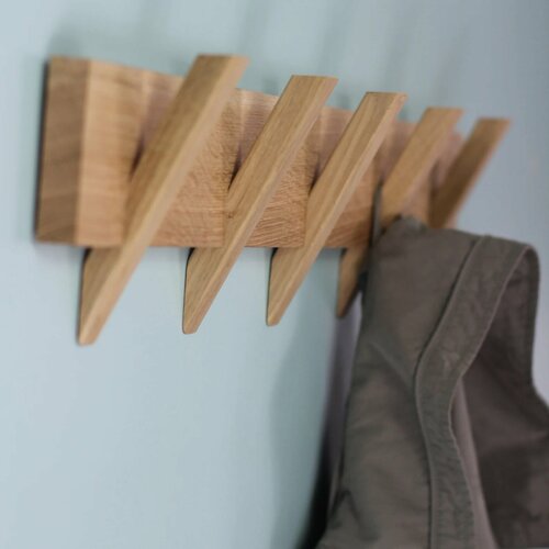 Вешалка из массива дуба 5 крючков