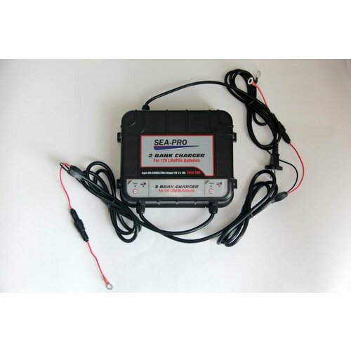 Зарядное устройство SEA-PRO ТЕ4-0260А 12В морского исполнения для тяговых сервисных аккумуляторов LiFePo4 2 выхода по 12 вольт для лиферных литиевых батарей АКБ ток заряда 2х10A 12490₽