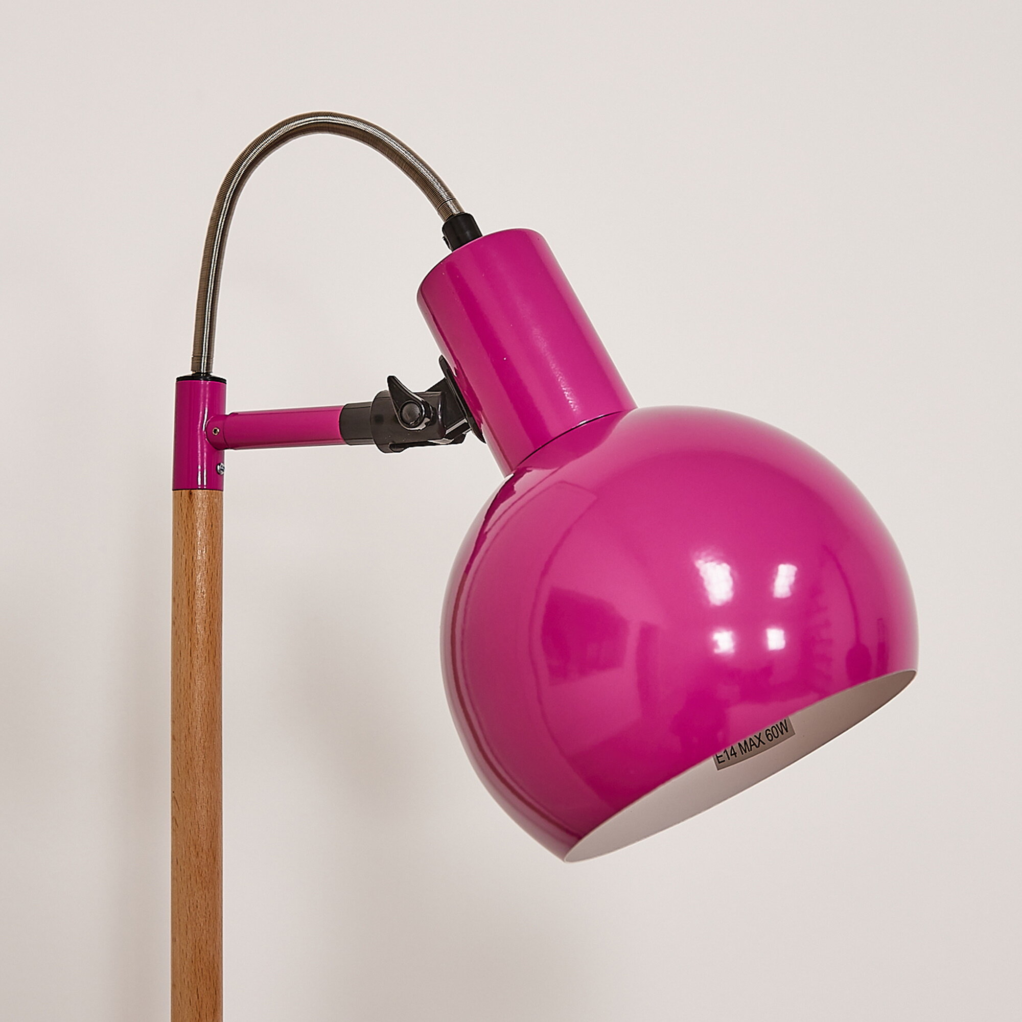 Торшер напольный под лампу Е14. 60W. с регулировкой наклона, розовый, Uniel — фото 1