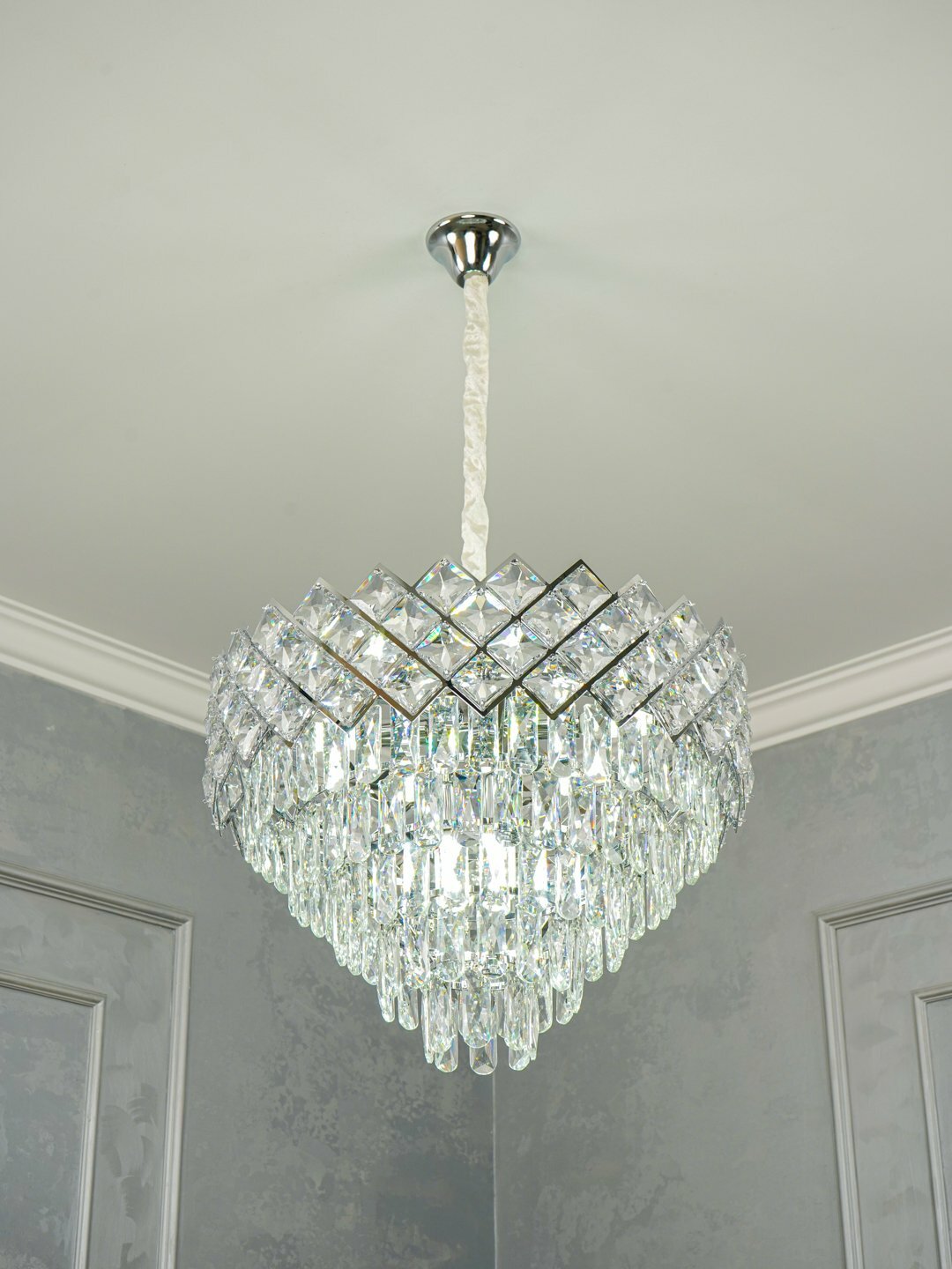 Люстра хрустальная, 2 цвета, 2 размера, с регулировкой высоты, цоколь Е14 55 см, Серебряный