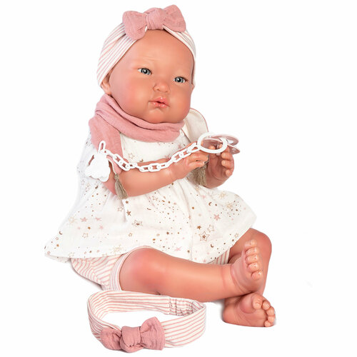 Кукла Реборн испанская ANTONIO JUAN Александра в белом, 52 см, мягконабивная 81278 кукла девочка испанская antonio juan ирис в образе зайчика 38 см виниловая 23309