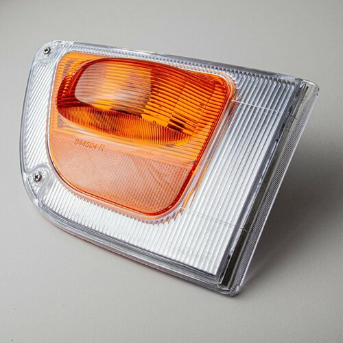 Поворот в дверь HINO RANGER 1994-2002 г 4-20 тонн, правый, OOTOKO