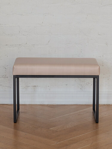 Изображение товара Банкетка в прихожую, спальню GREENWEEN ALBA SMART, черная, экокожа Light Beige, 650х350х450