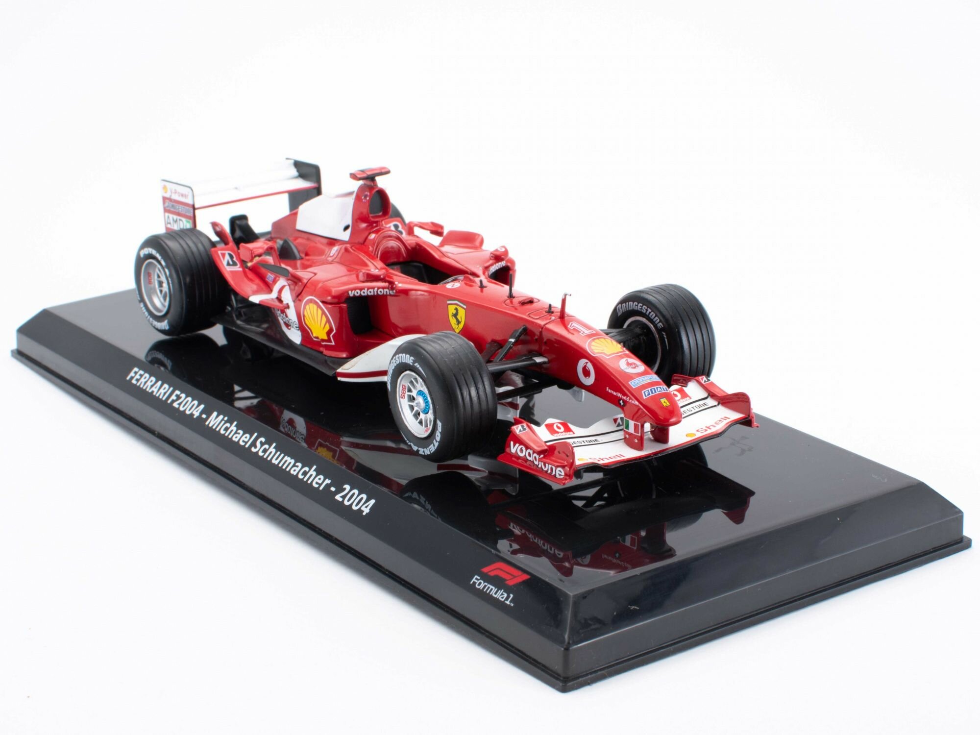 FERRARI F2004 #1 "Scuderia Ferrari" Michael Schumacher Чемпион мира 2004, масштабная модель болида коллекционная