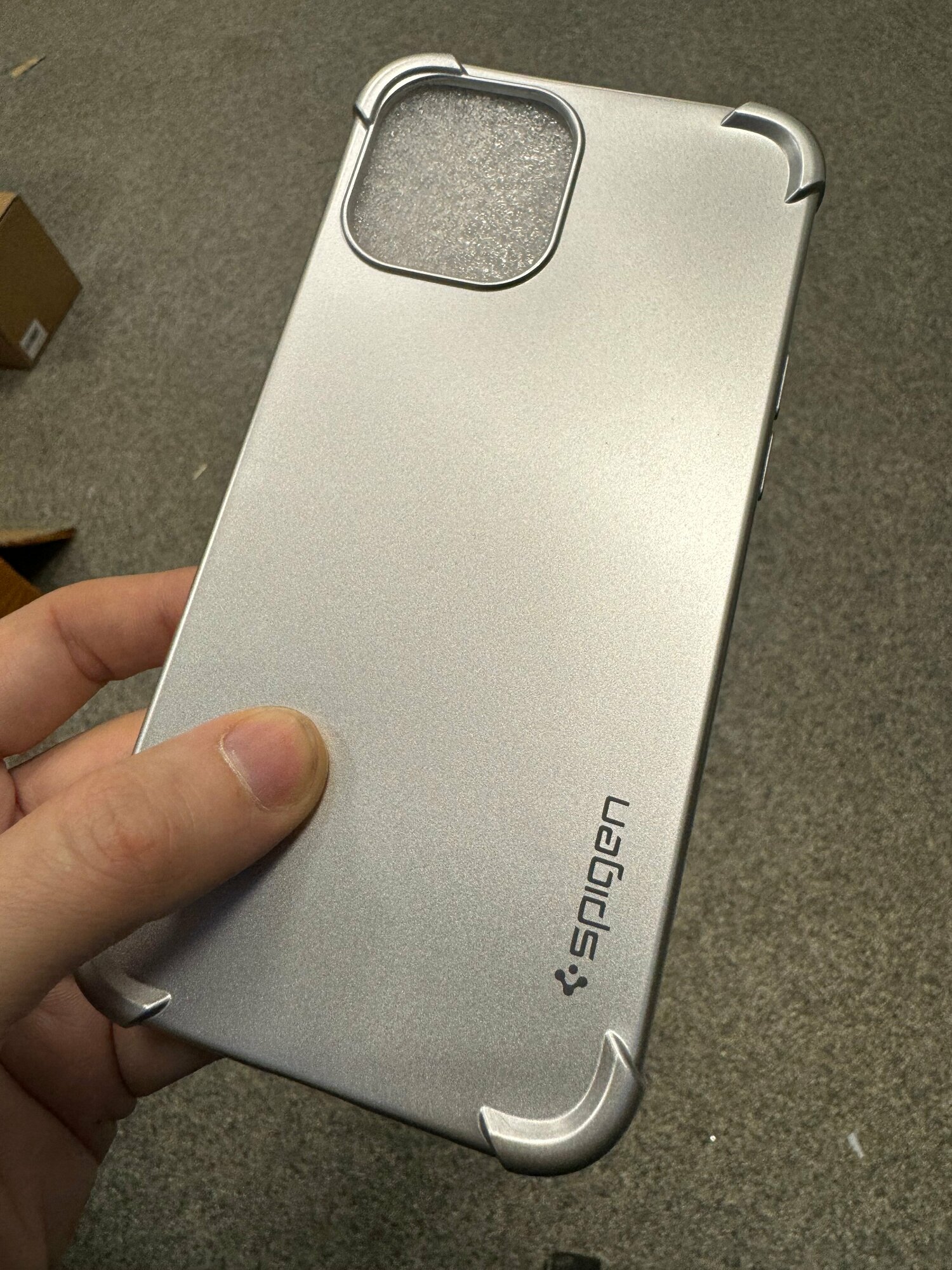 Чехол панель накладка бампер MyPads SPIGEN для iPhone 12 Pro Max (6.7) тонкая силиконовая крышка серебристая