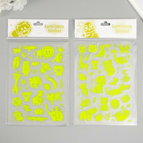 SUI Наклейка пластик фосфорная Удивительные животные микс 27х155 см 405₽