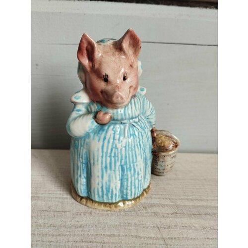 Статуэтка свинка Beatrix Potter Англия 1970год