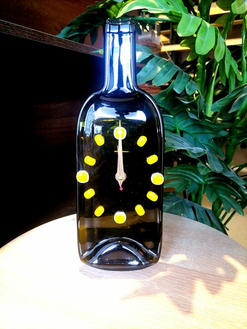 Часы настенные механические Бутылка
