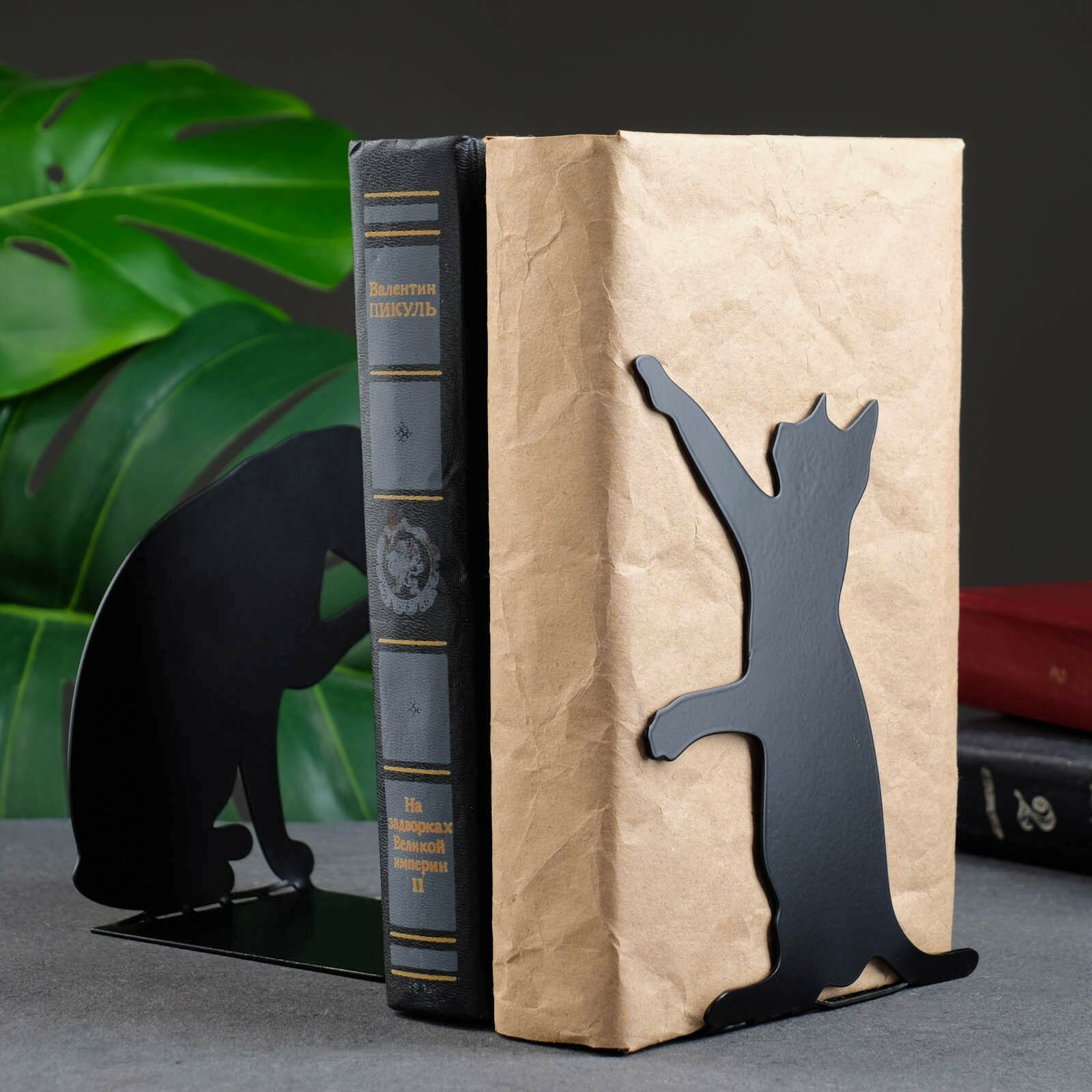 Держатель-подставка для книг «Кошки», набор 2 шт, 15×10×10 см, чёрный