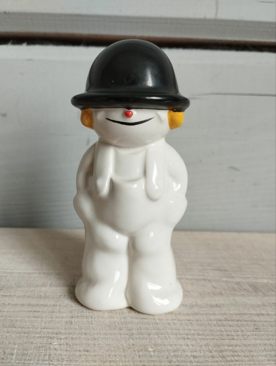 Cтатуэтка "Снежный мальчик" Goebel Германия