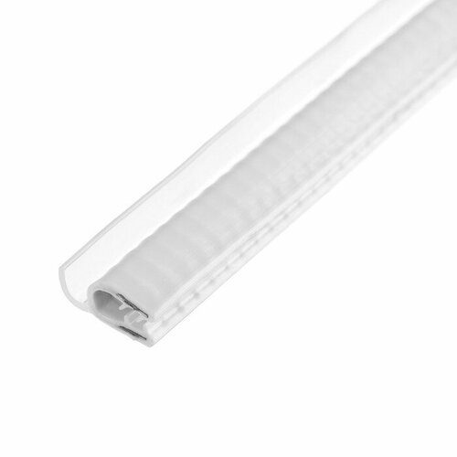 Защитная накладка КНР На контур двери авто металлический сердечник 8х10 мм 5 м белая 499₽