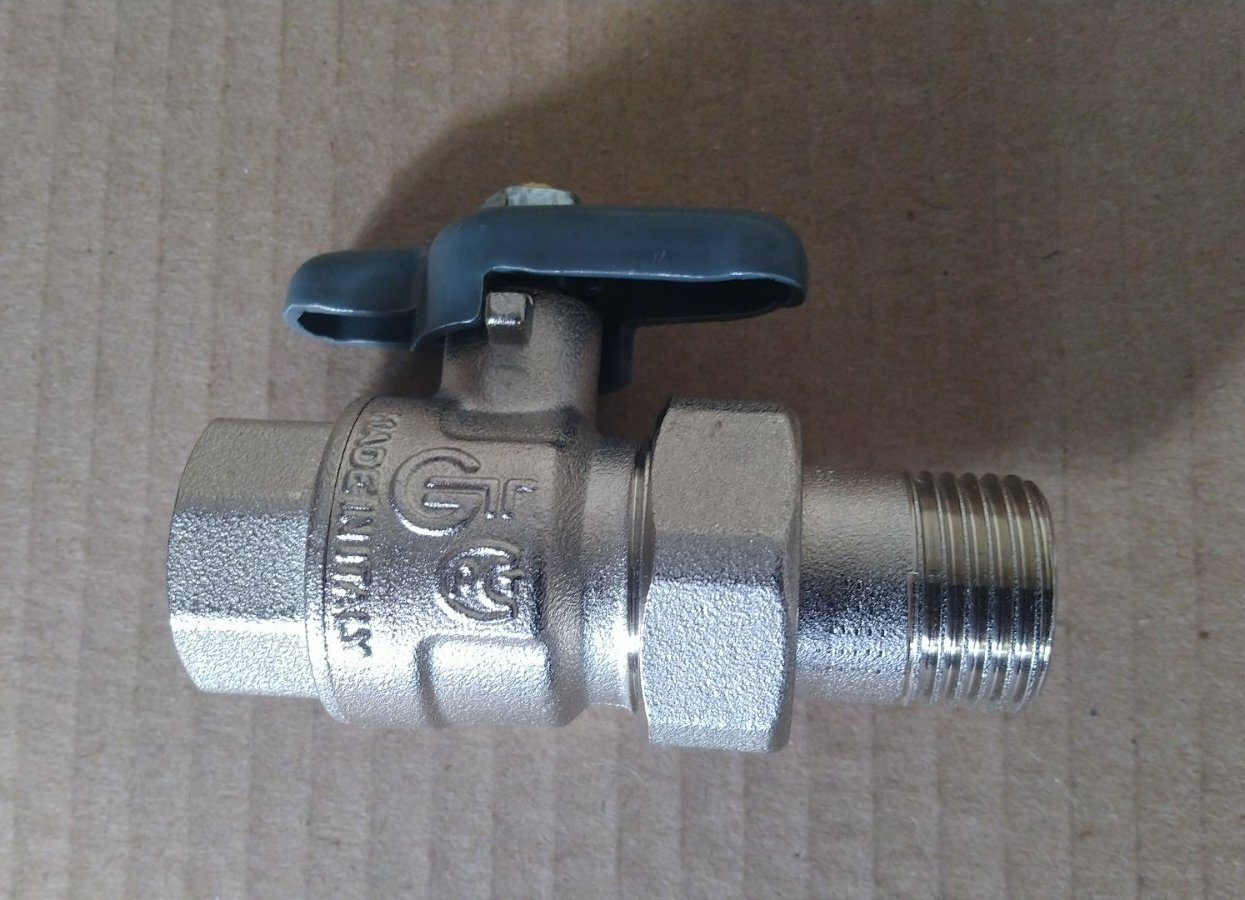 фото Кран шаровой Giatti 1/2" Dn15 Pn50 со сгоном ручка бабочка GT (15А1)