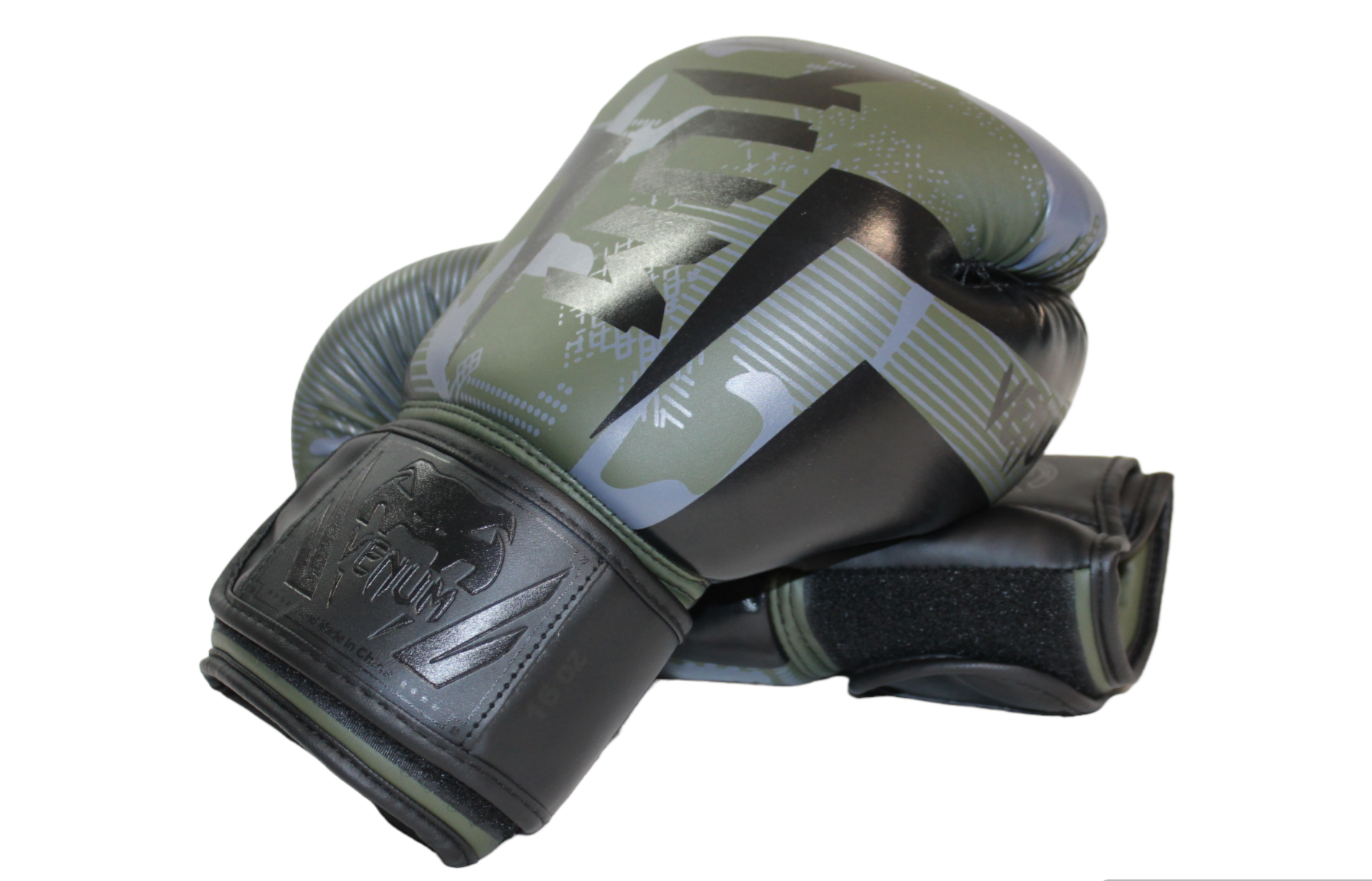 Боксёрские перчатки Venum Elite Camo 10 oz