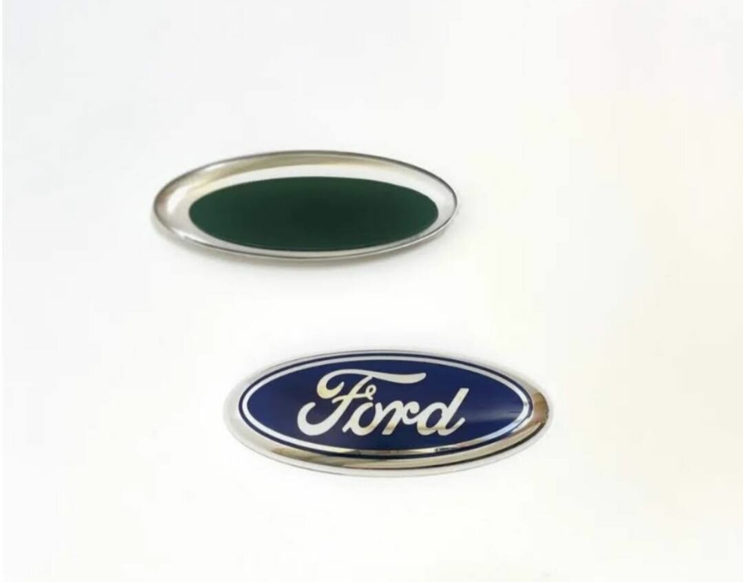 Логотип Ford Focus 3 задняя 2011-2013 года