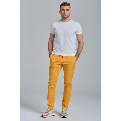 Брюки классические чинос GANT HALLDEN SUNFADED CHINOS, размер 32/32, желтый брюки чинос gant размер 36 32 желтый