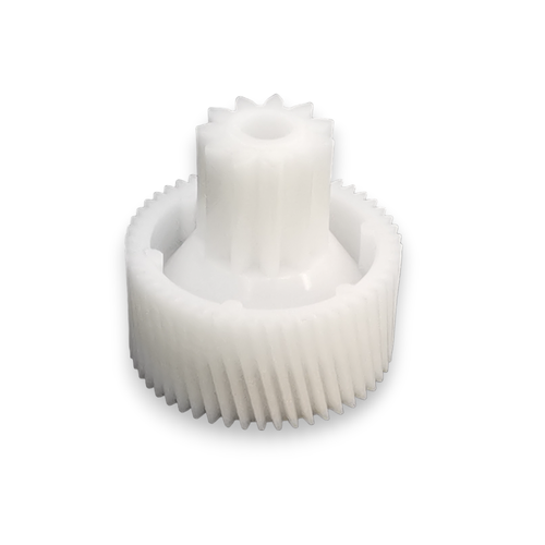 Шестерня для мясорубки Диаметр: 42,5 / 20 мм Высота общая: 40 мм Высота нижних зубьев: 20 мм Зубцы: 51 / 11 шт Вид зубцов: Косые / Прямые