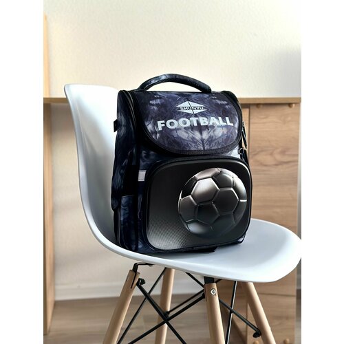 Рюкзак школьный