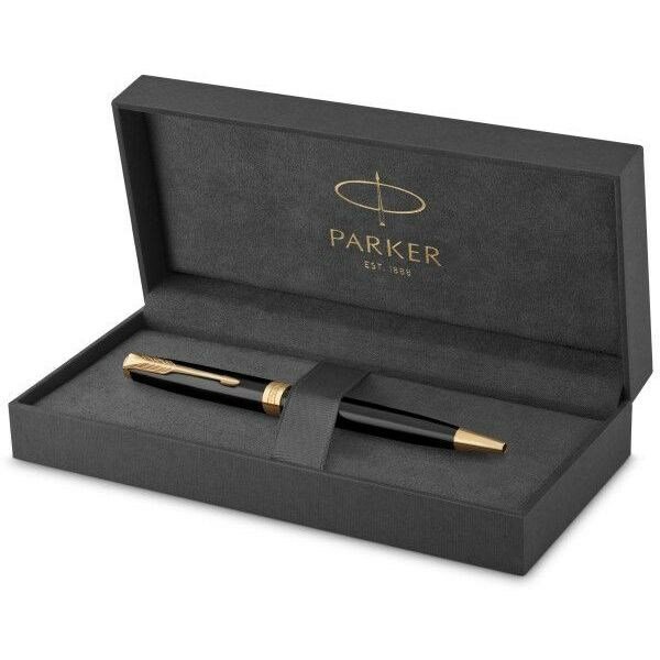 Шариковая ручка поворотная Parker Sonnet Core K530 LaqBlack GT черный M 1931497 - фото №14