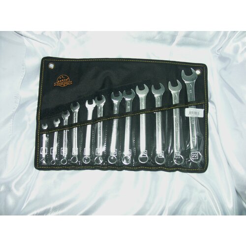 Набор комбинированный ключей (6-22мм) 12 предм. на полотне STRWL