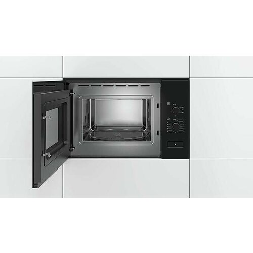 Микроволновая печь BUILT-IN BFL550MB0 BOSCH 6089000₽