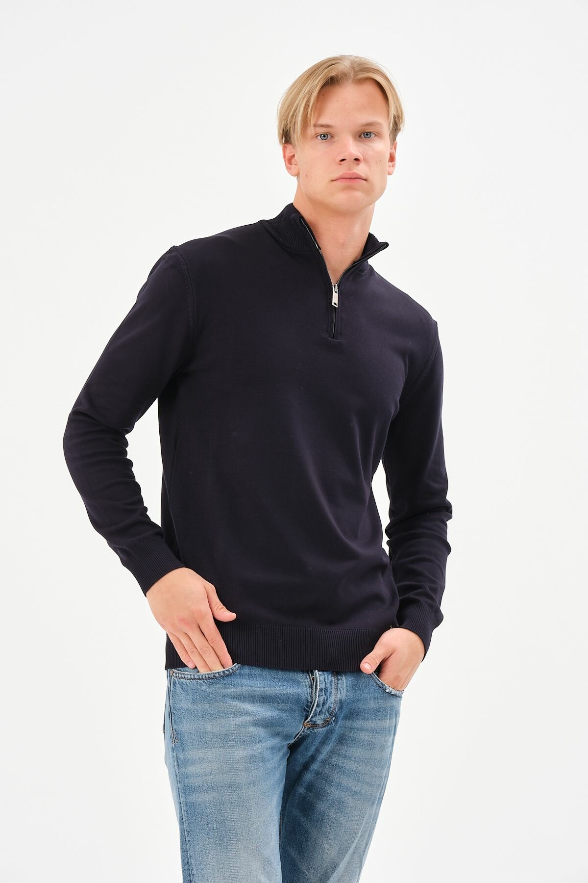 Джемпер DECADE, размер 54, темно-синий/синий