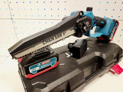 Изображение товара Аккумуляторная бесщеточная мини-пила цепная Biyoti BYT-208 (0-4000 об/мин (2шт акб Li-ion, 4Ач, кейс, шина 8", цепь)