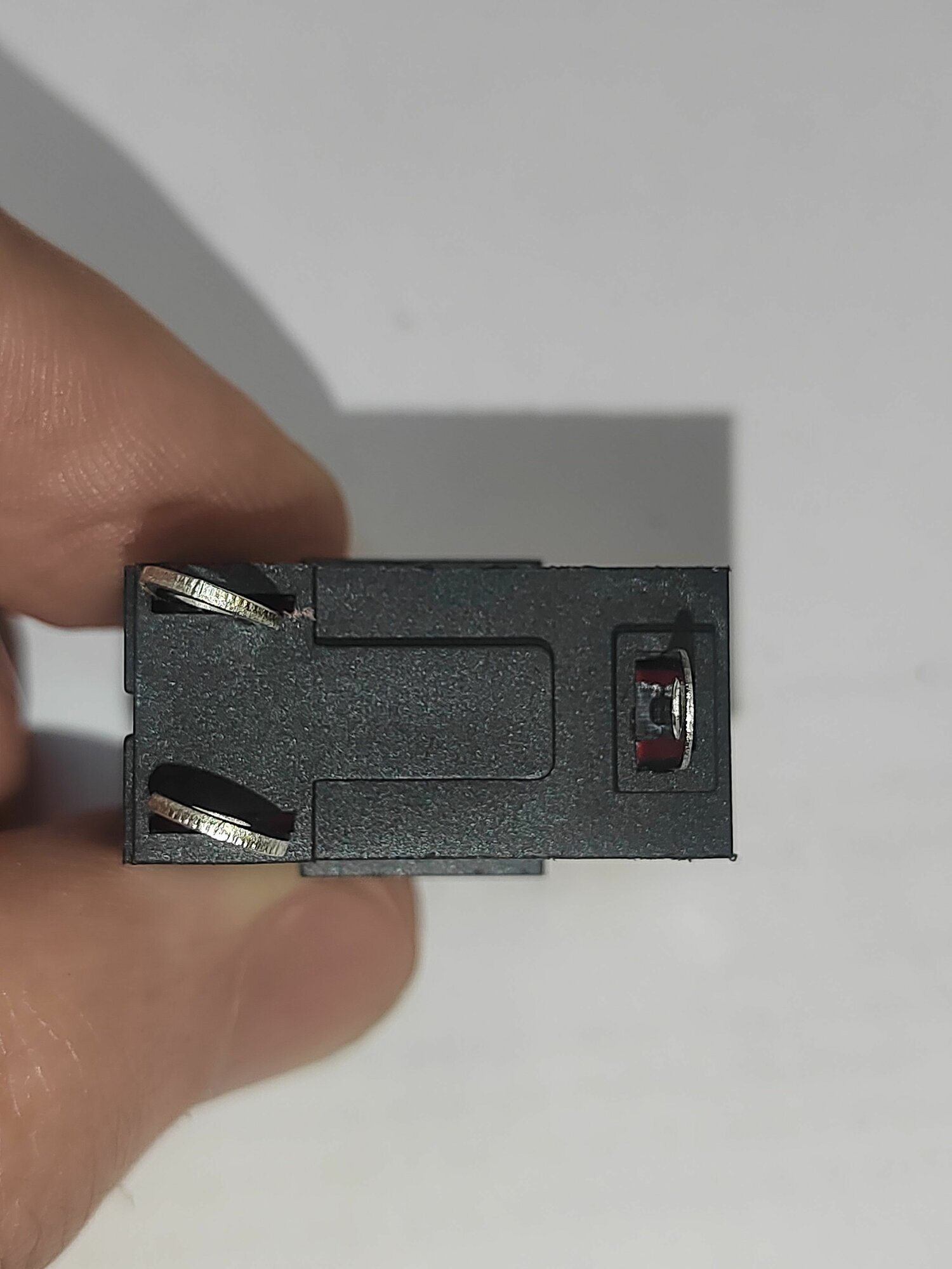 Переключатель(кнопка) для фенов Redmond, Philips и прочей бытовой техники трехконтактный(красный)